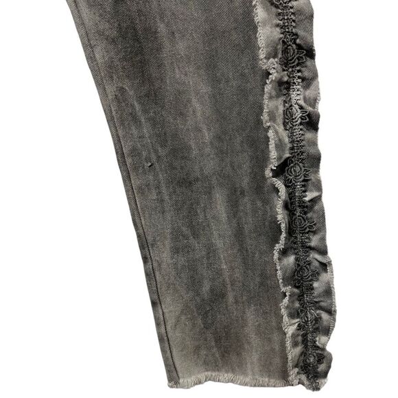 POL | Anthropologie Jeans Pol Ruffle Side Crochet Trim Mid Rise Cropped Gray M - Picture 8 of 12